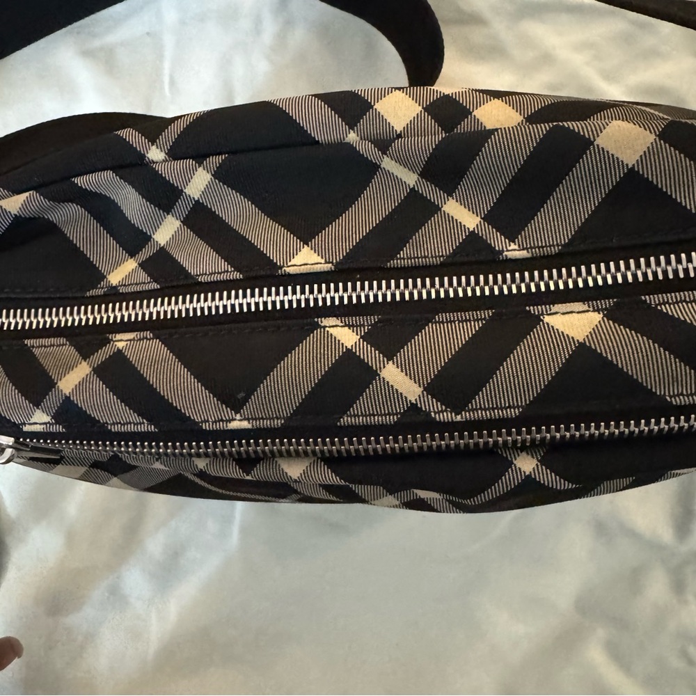 Authentic Burberry Essential Checked Crossbody Bag - image 4